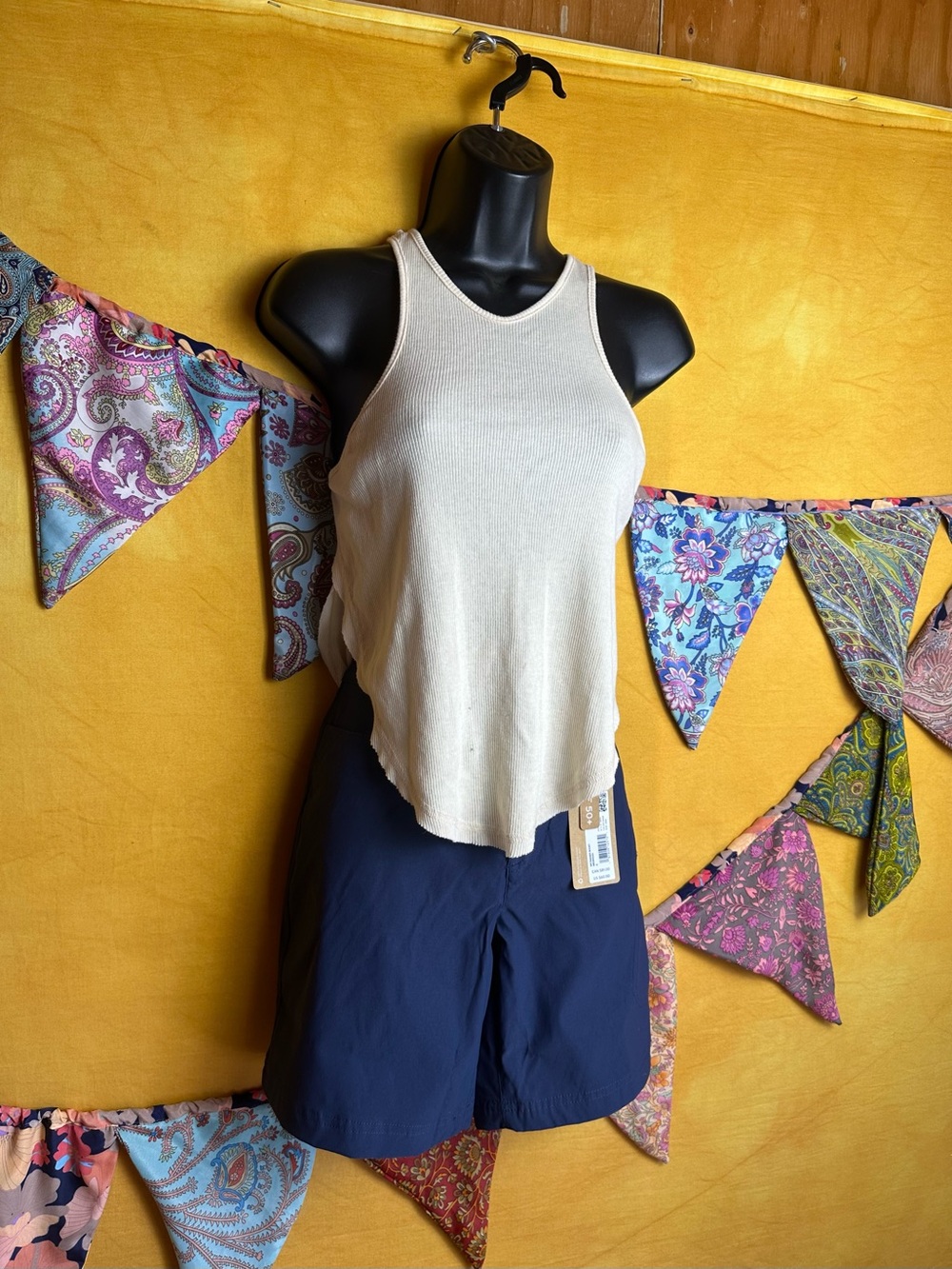 Women’s Eddie Bauer Rainier Shorts